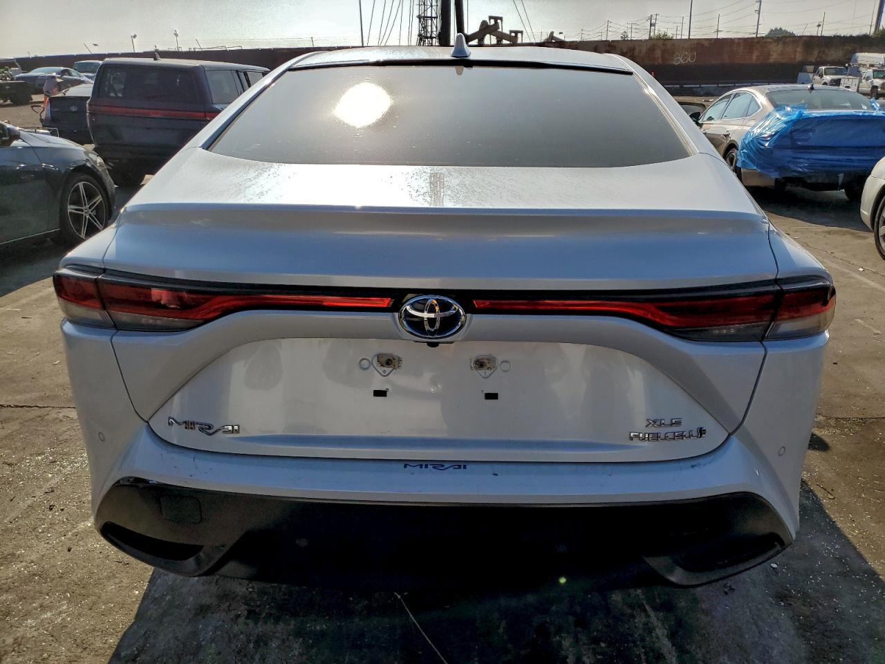 Toyota Mirai Le Image 9