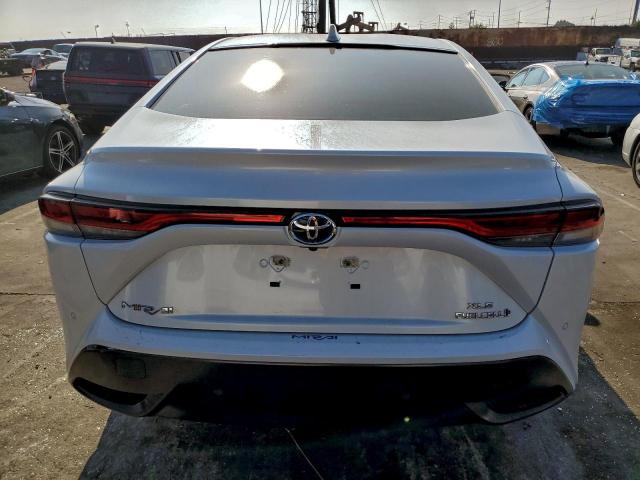 Toyota Mirai Le Image 9
