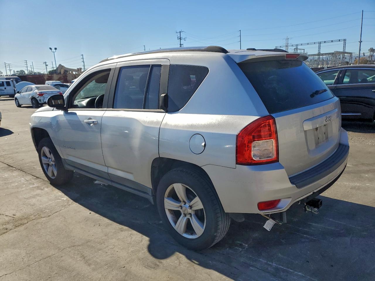 Jeep Compass Sport Image 13