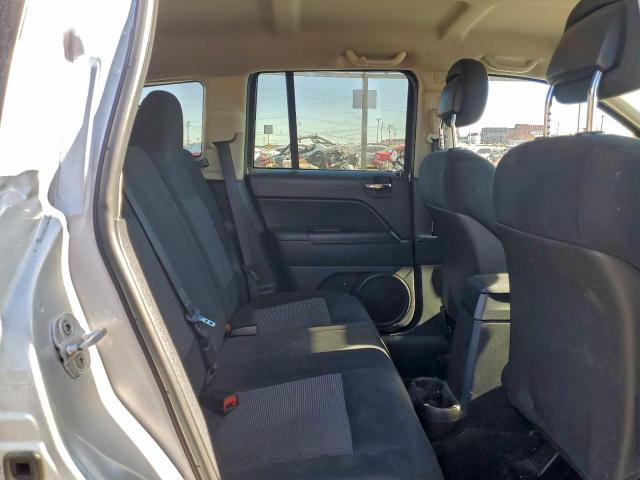 Jeep Compass Sport Image 8