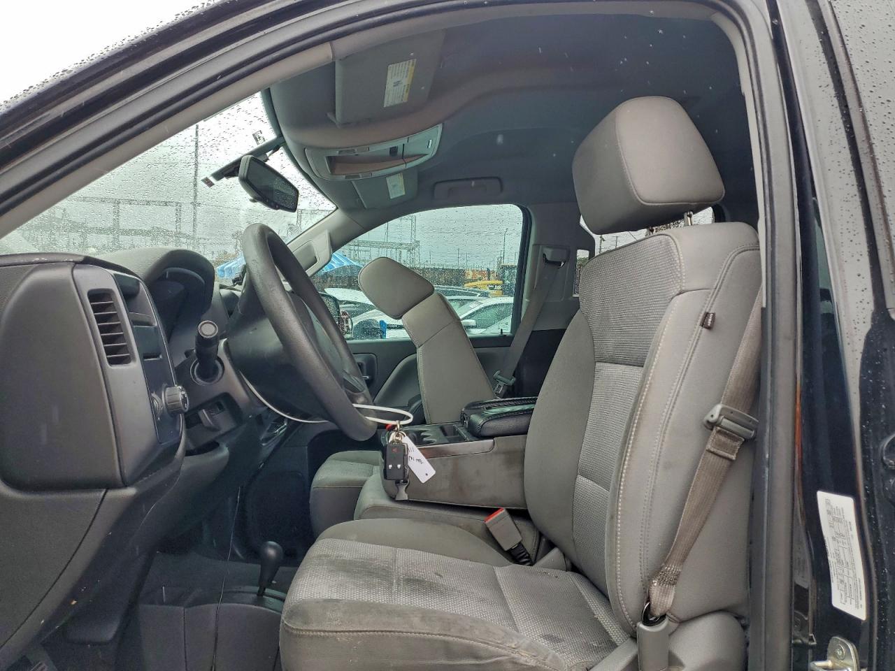 Chevrolet Silverado K1500 Image 9