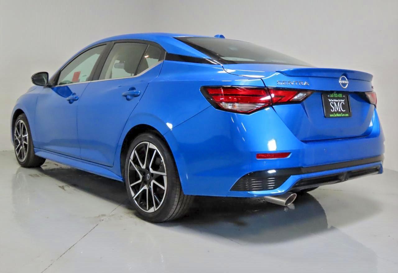 Nissan Sentra Sr Image 2