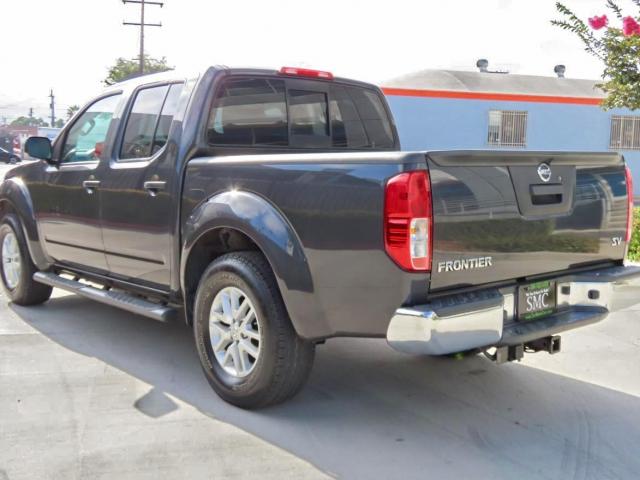 Nissan Frontier S Image 7