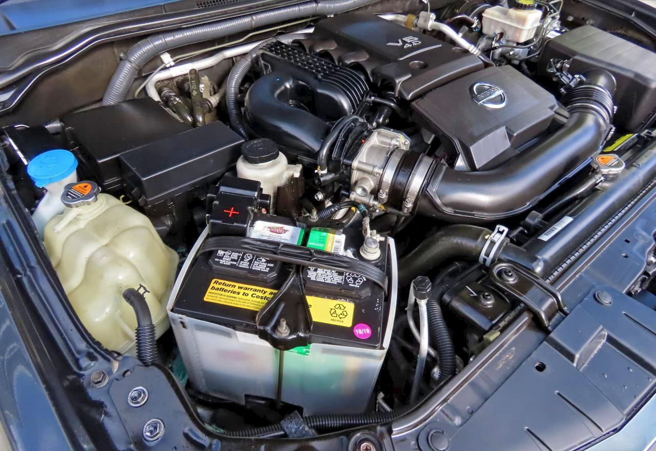 Nissan Frontier S Image 8