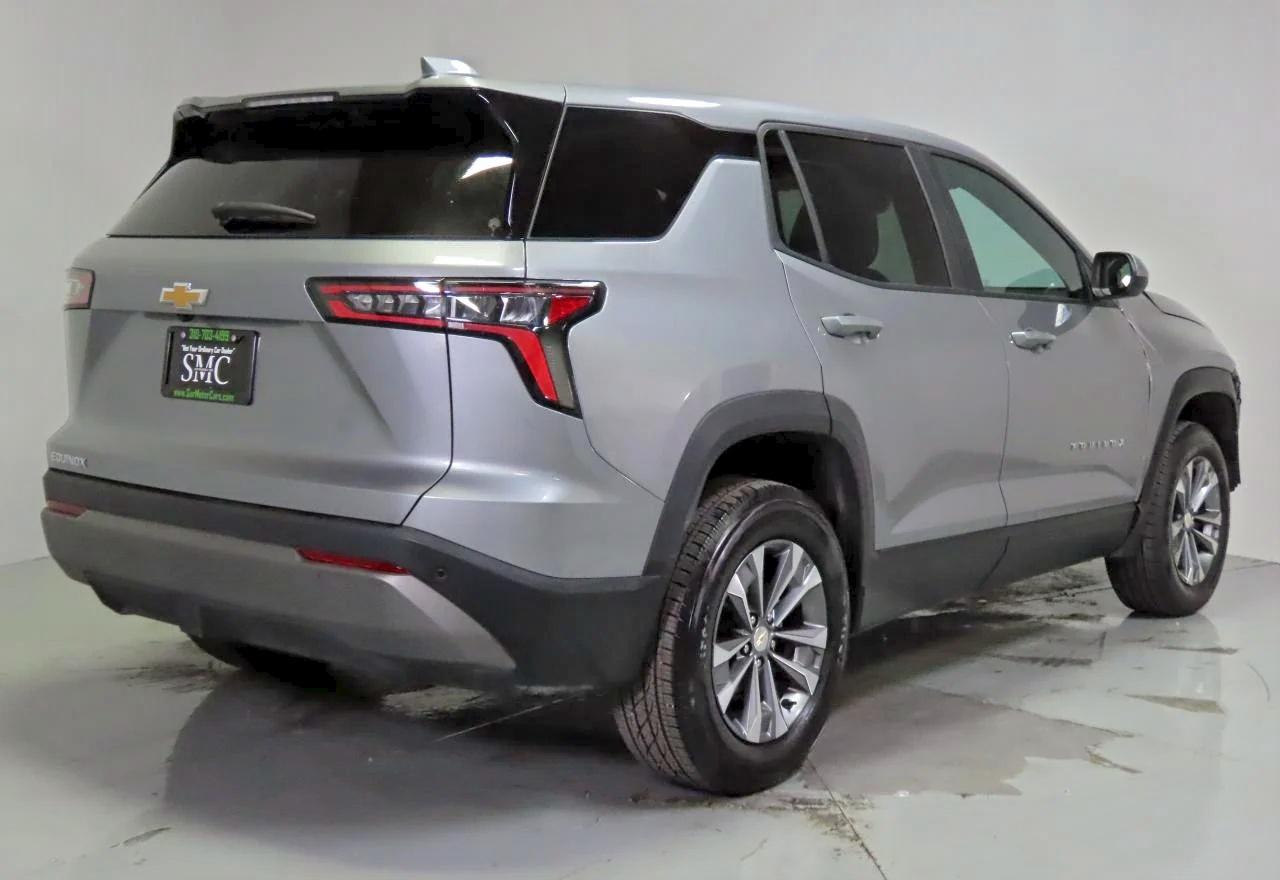 Chevrolet Equinox Lt Image 2