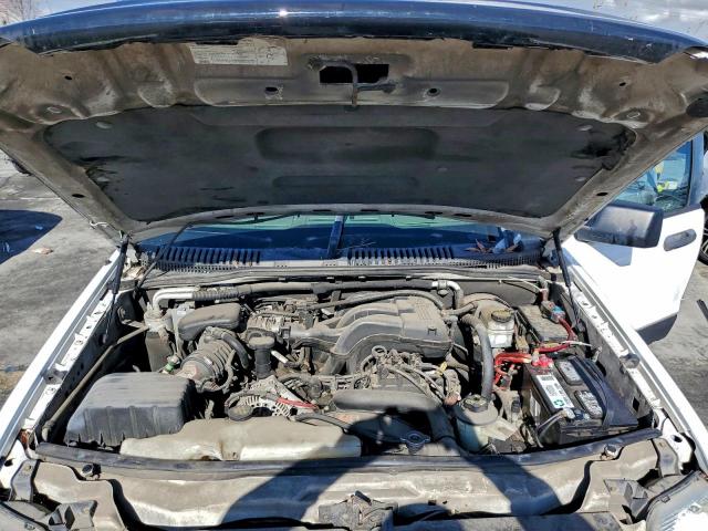 Ford Explorer Xlt Image 11