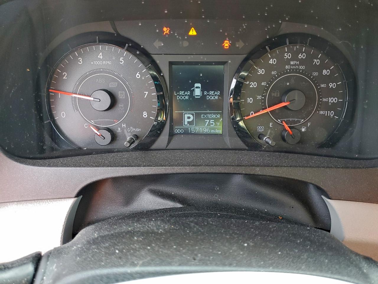 Toyota Sienna Image 11