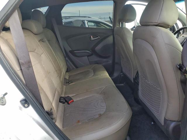 Hyundai TUCSON Gls Image 6