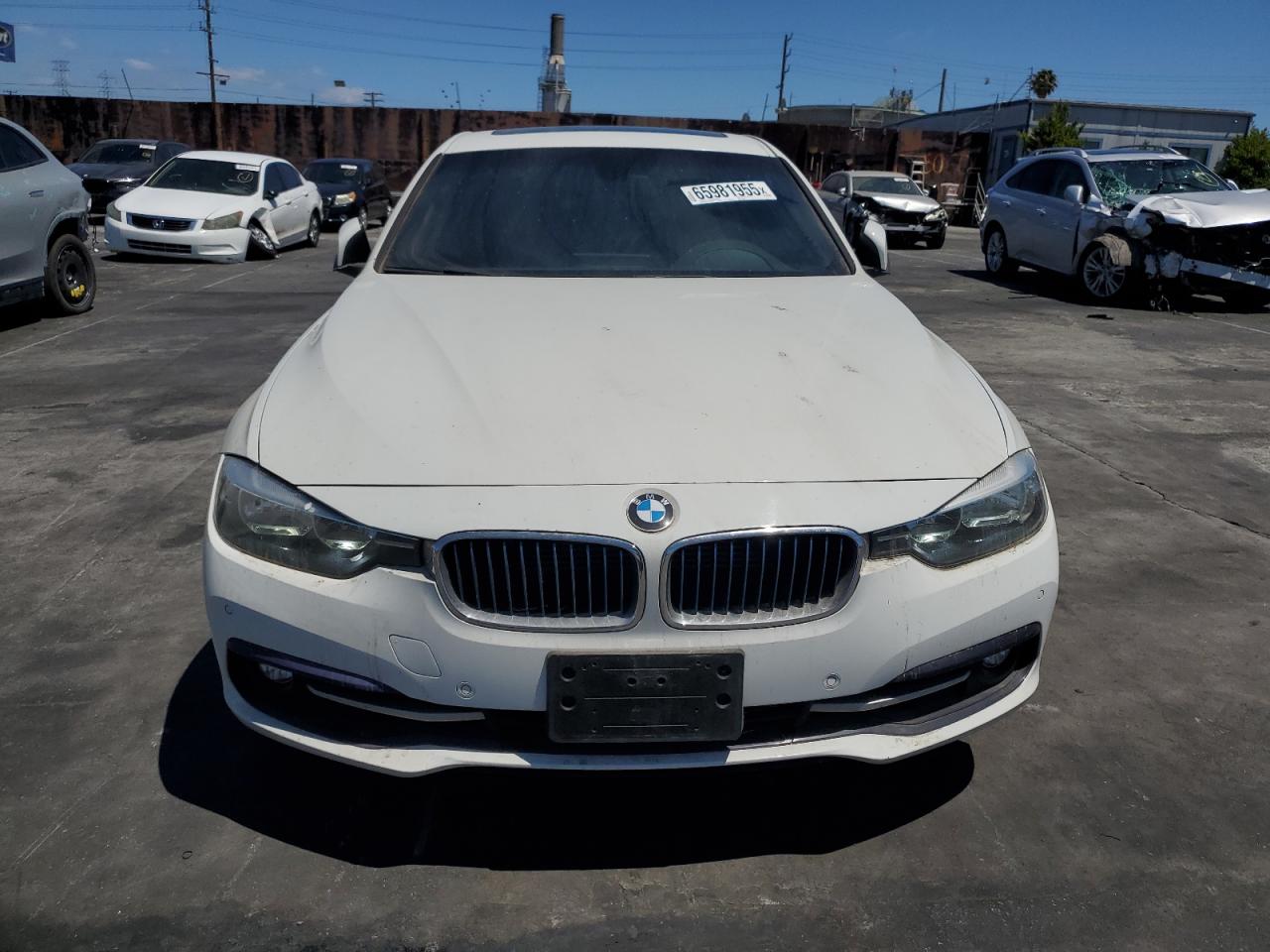 BMW 3 Series Image 3