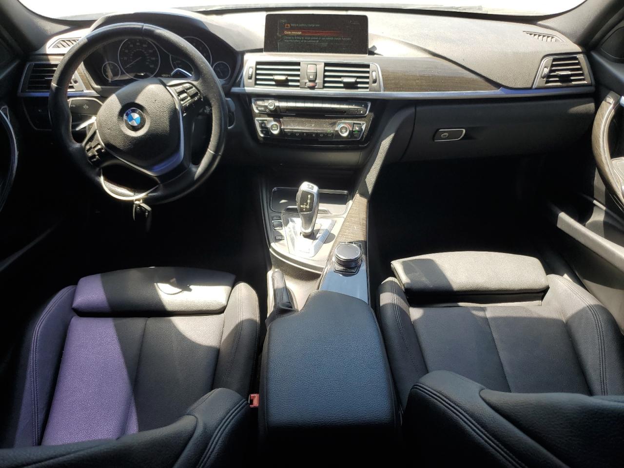 BMW 3 Series Image 2