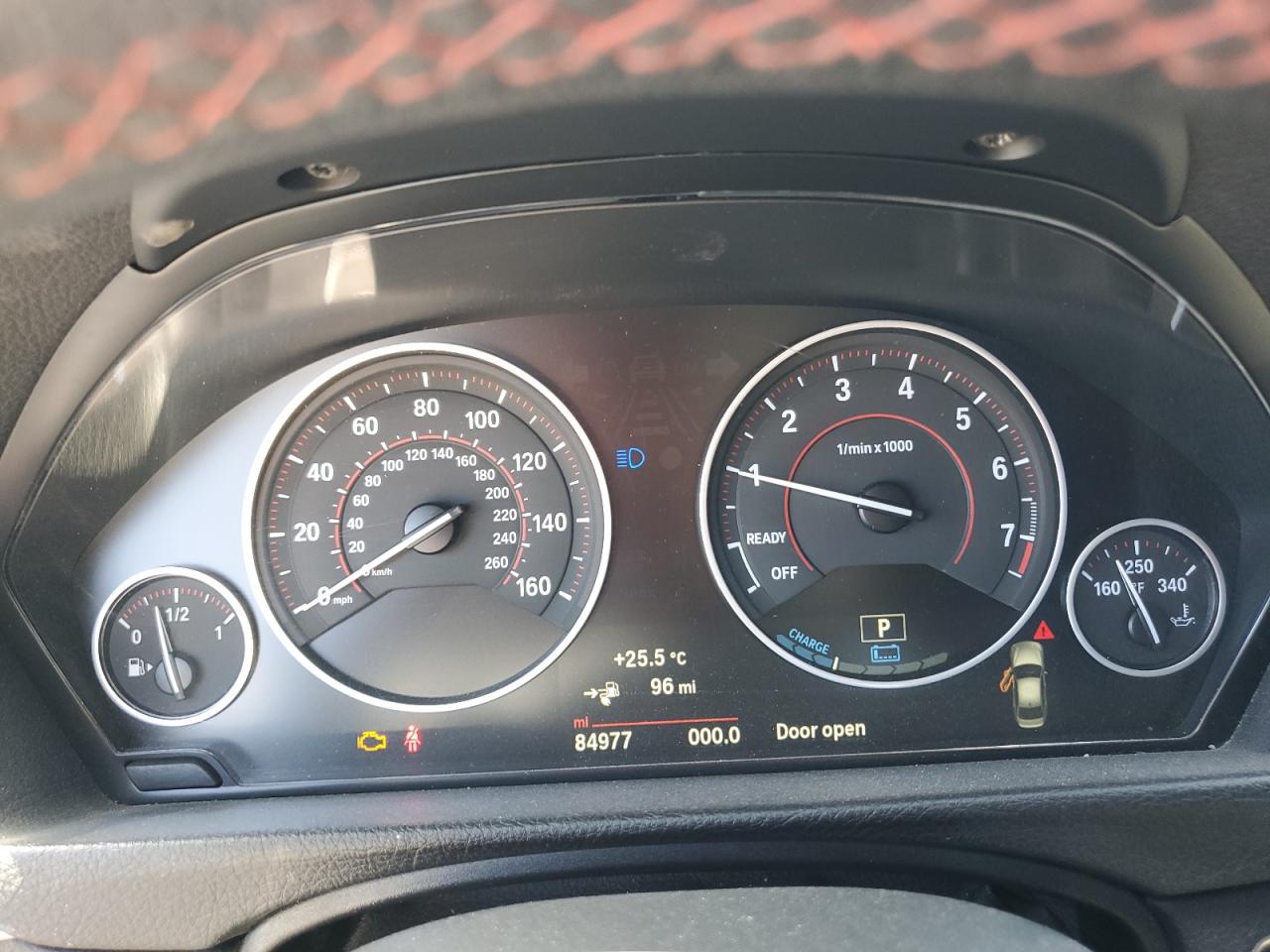 BMW 3 Series Image 6