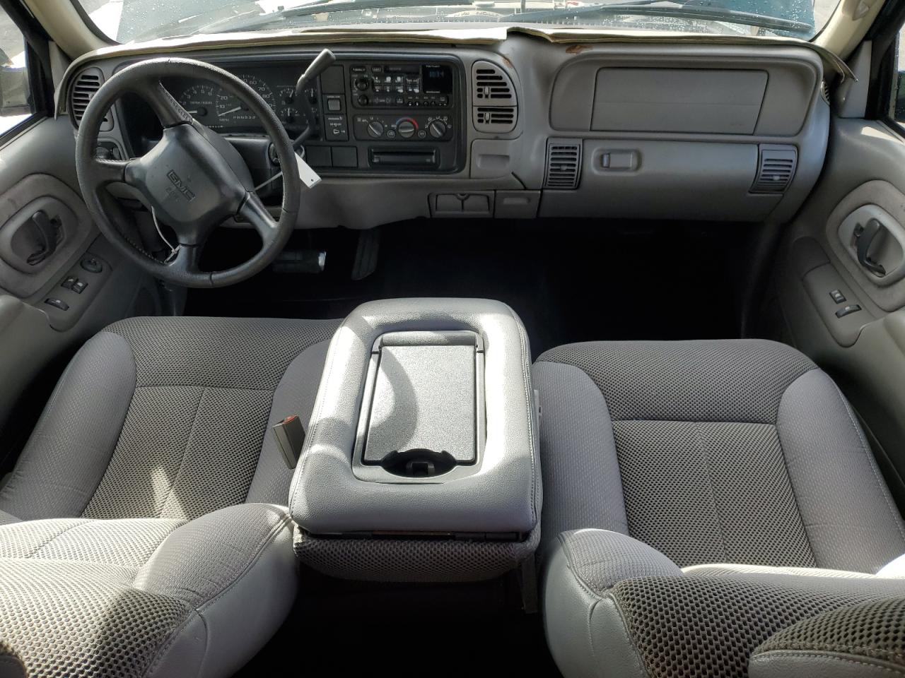 GMC Sierra C1500 Image 7