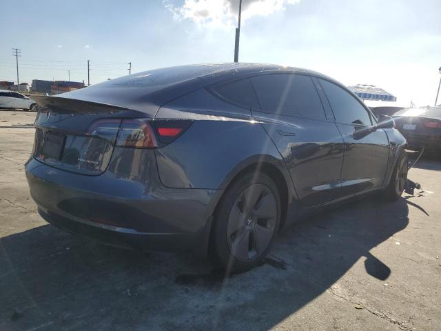 Tesla Model 3 Image 7