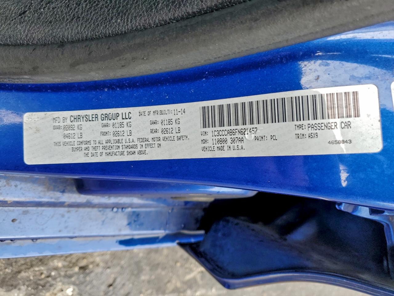 Chrysler 200 Limited Image 10