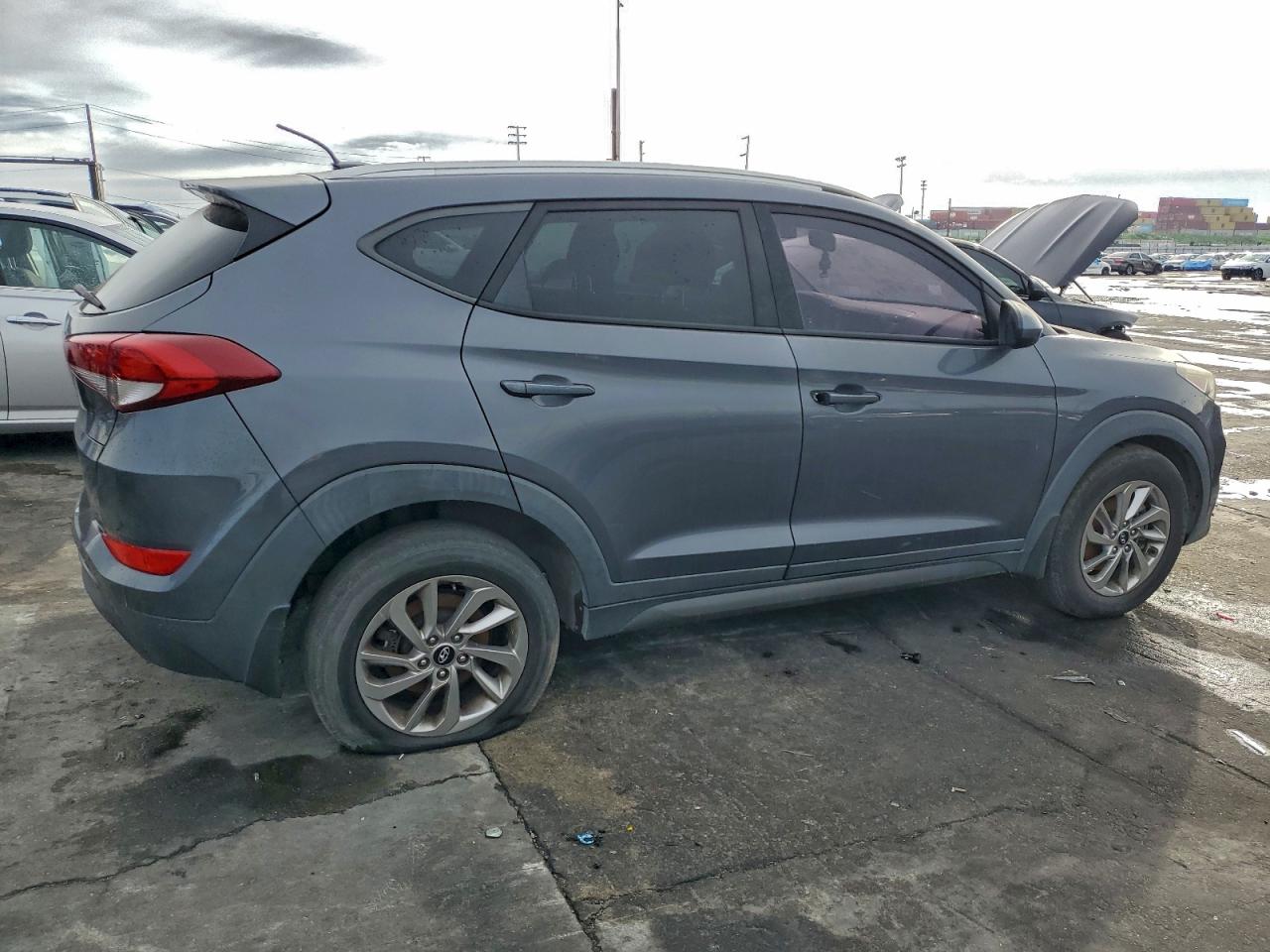Hyundai TUCSON Limited Image 3