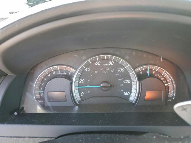 Toyota Camry L Image 8