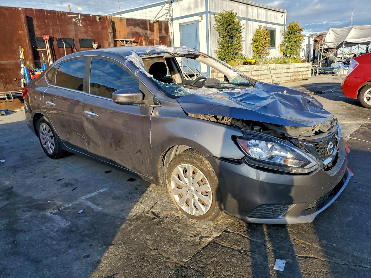 Nissan Sentra S Image 2