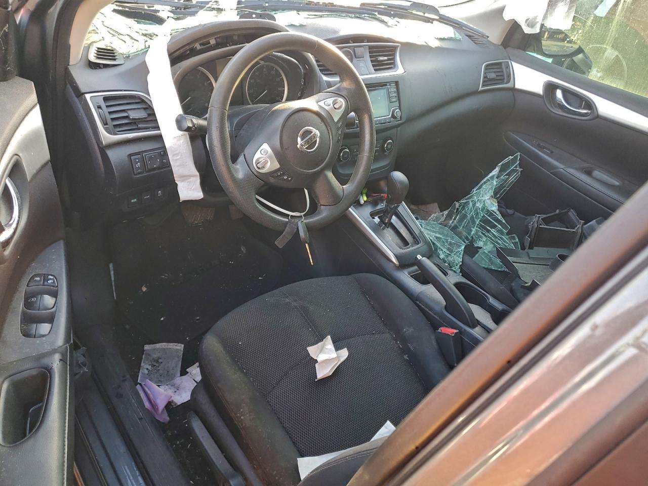 Nissan Sentra S Image 10