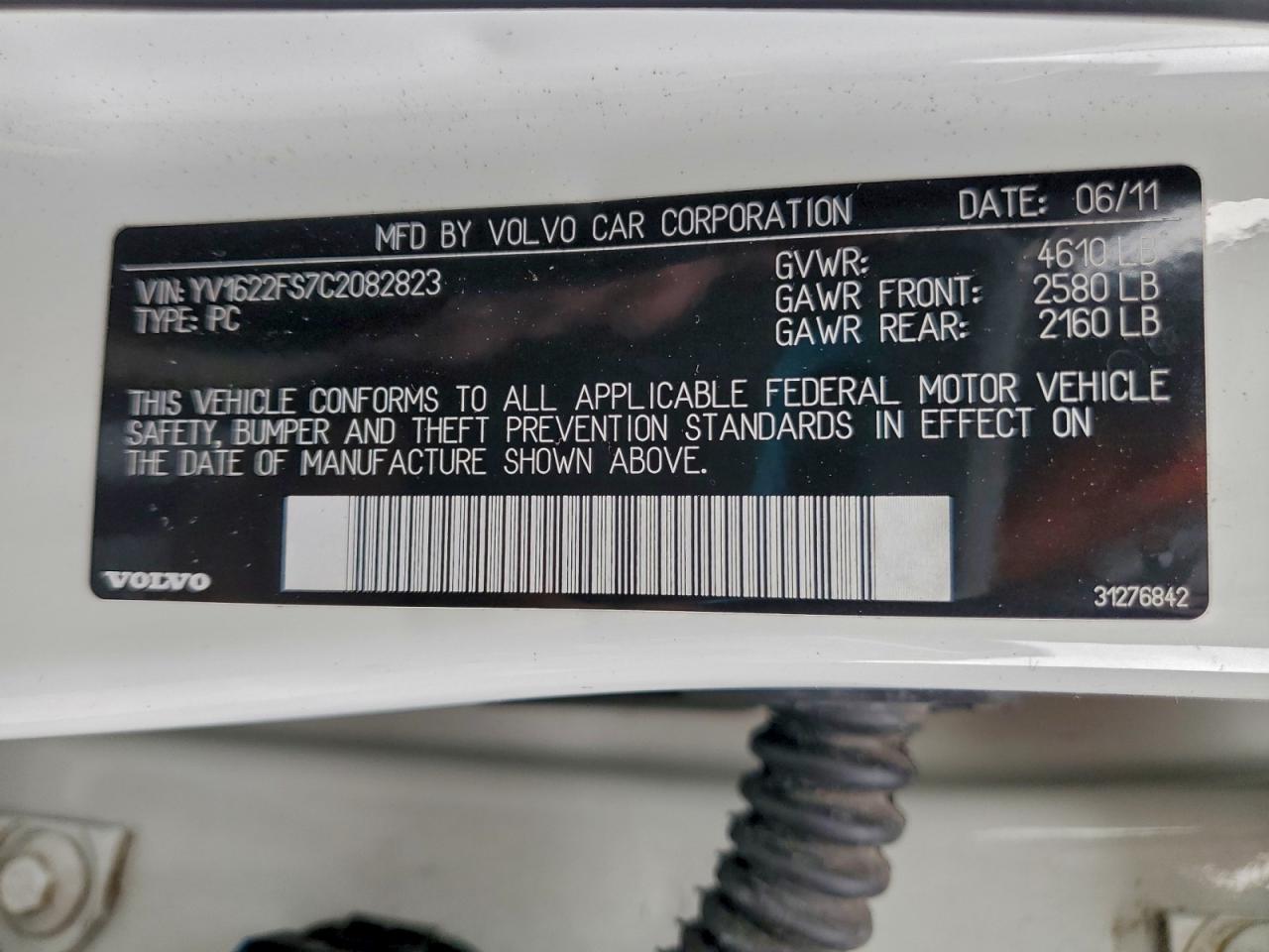 Volvo S60 T5 Image 9