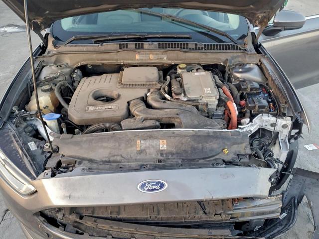 Ford Fusion S Hybrid Image 11