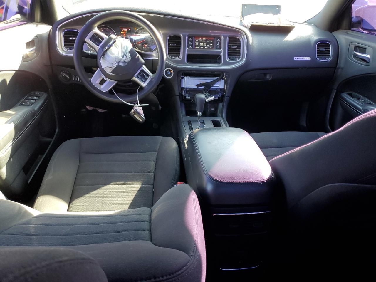 Dodge Charger Se Image 3