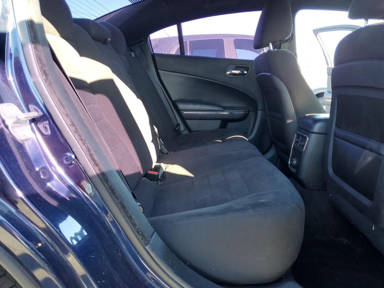 Dodge Charger Se Image 5