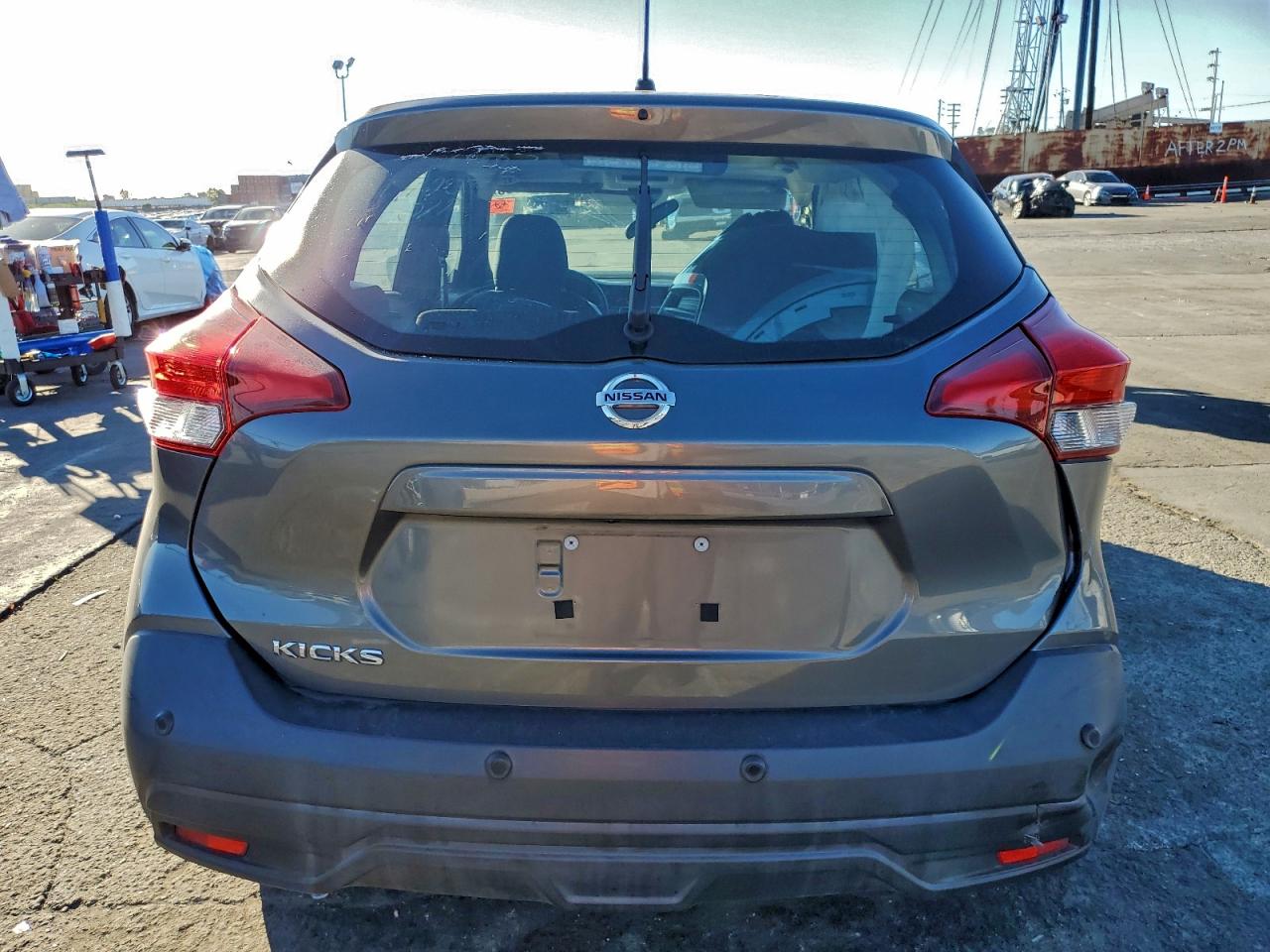 Nissan Kicks S Image 8