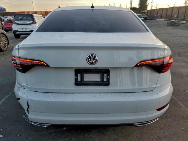 Volkswagen Jetta S Image 8