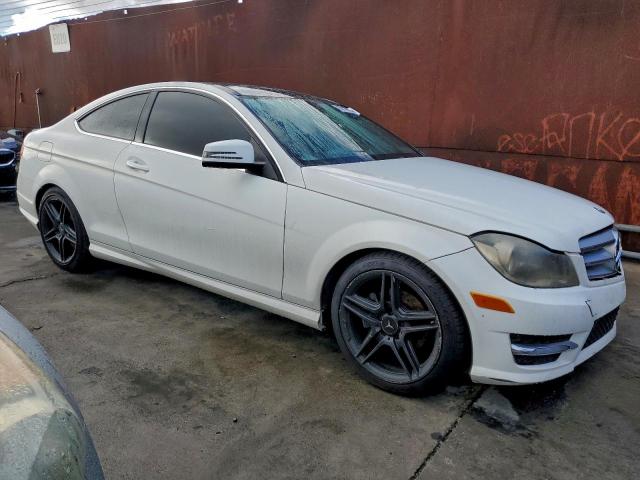 Mercedes-Benz C-Class 250 Image 5