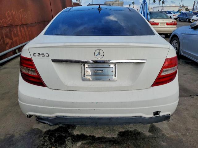 Mercedes-Benz C-Class 250 Image 7