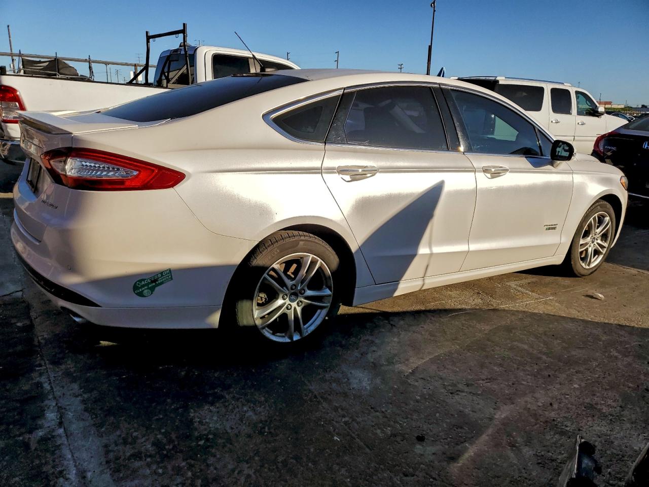 Ford Fusion Titanium Phev Image 4