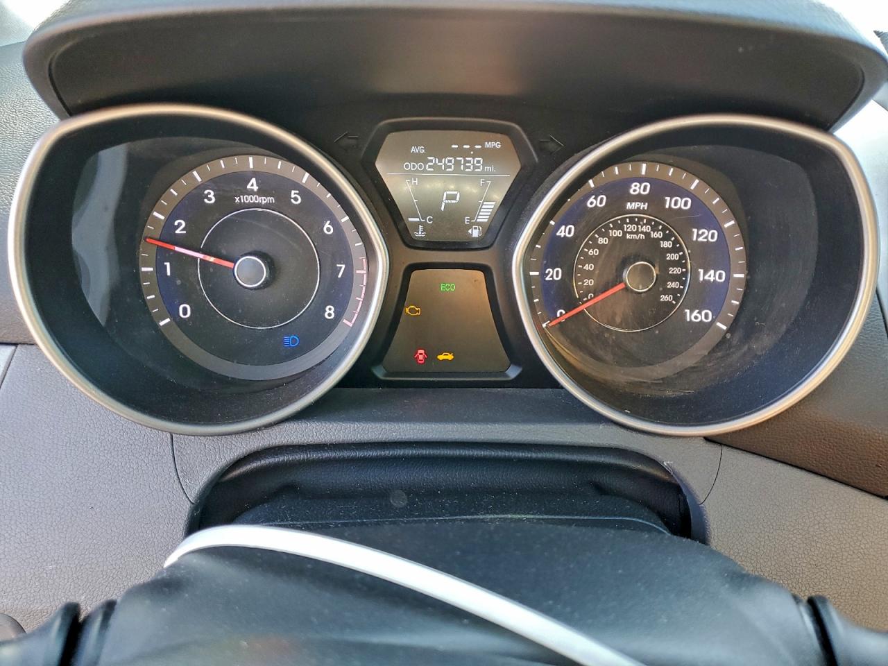 Hyundai ELANTRA Gls Image 12