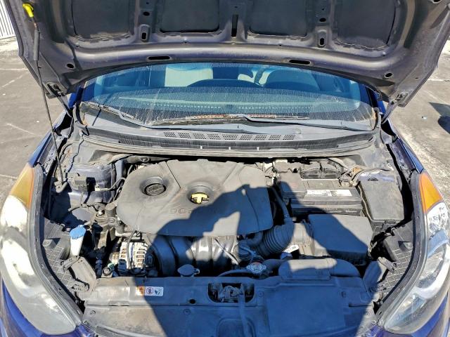 Hyundai ELANTRA Gls Image 10