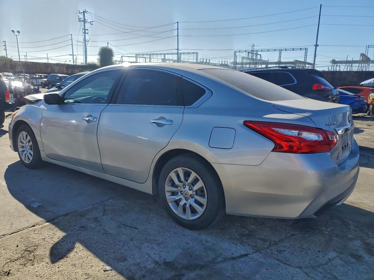 Nissan Altima 2.5 Image 5