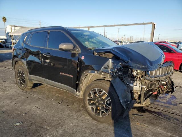 Jeep Compass Trailhawk Image 3