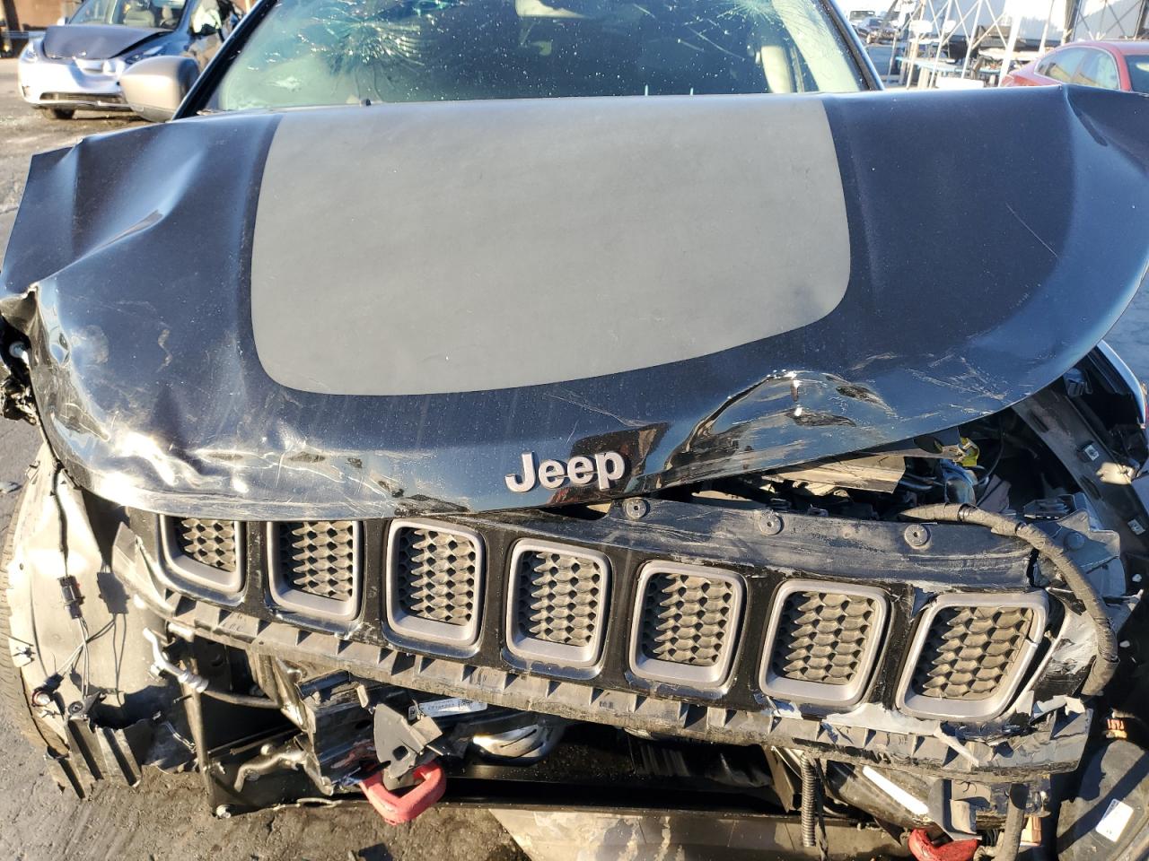 Jeep Compass Trailhawk Image 8