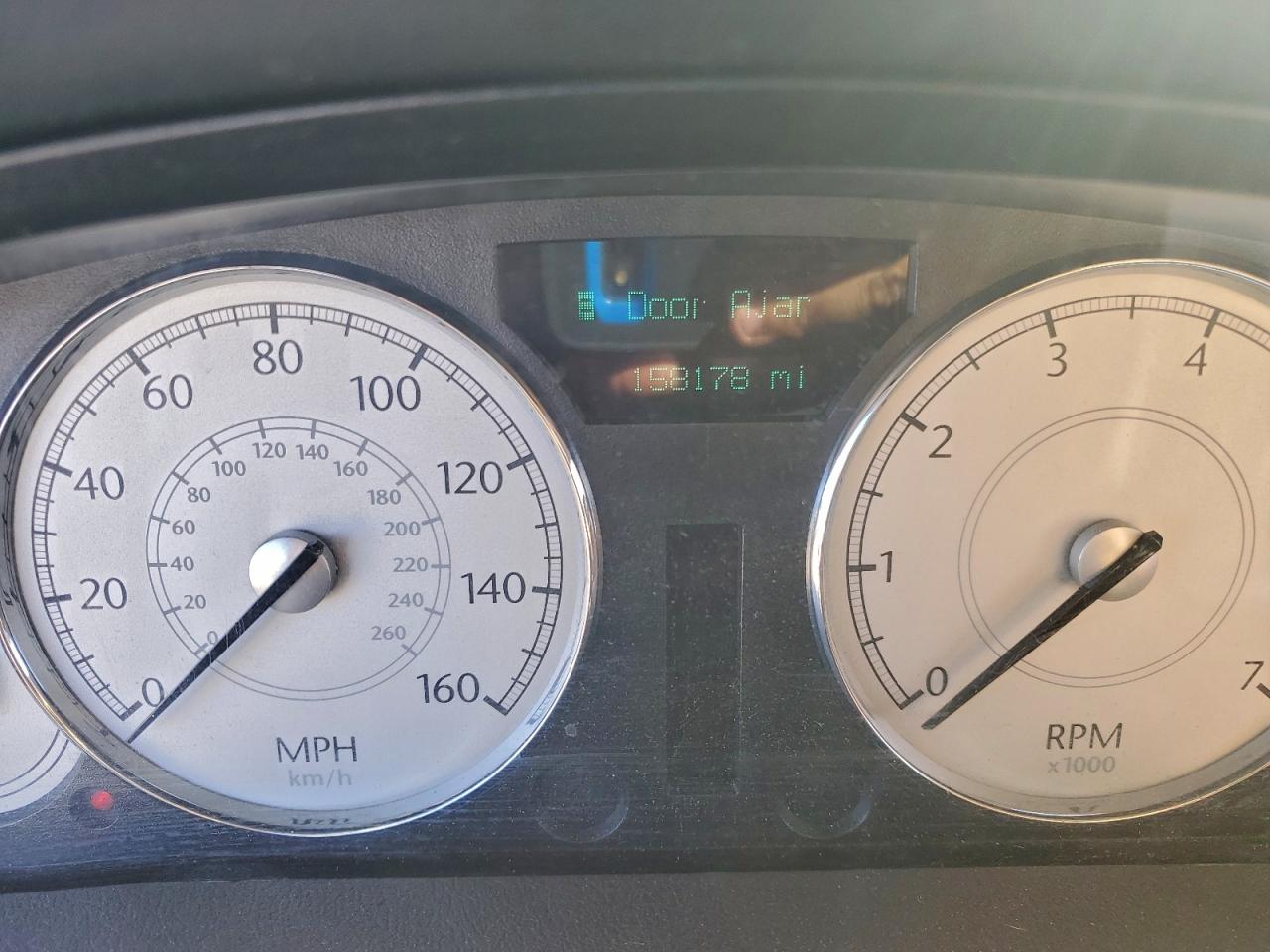 Chrysler 300 Image 11