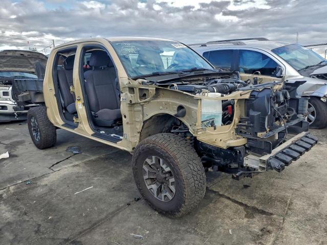 Toyota Tacoma Double Cab Image 5