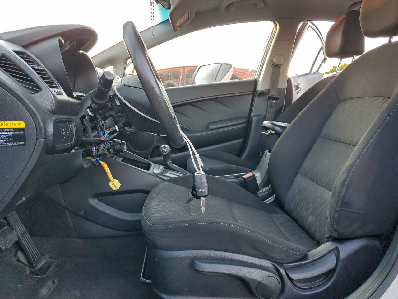 Kia Forte Lx Image 11