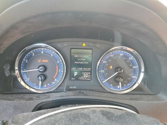 Toyota Corolla L Image 5