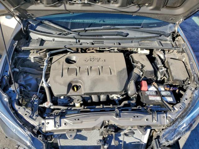 Toyota Corolla L Image 6