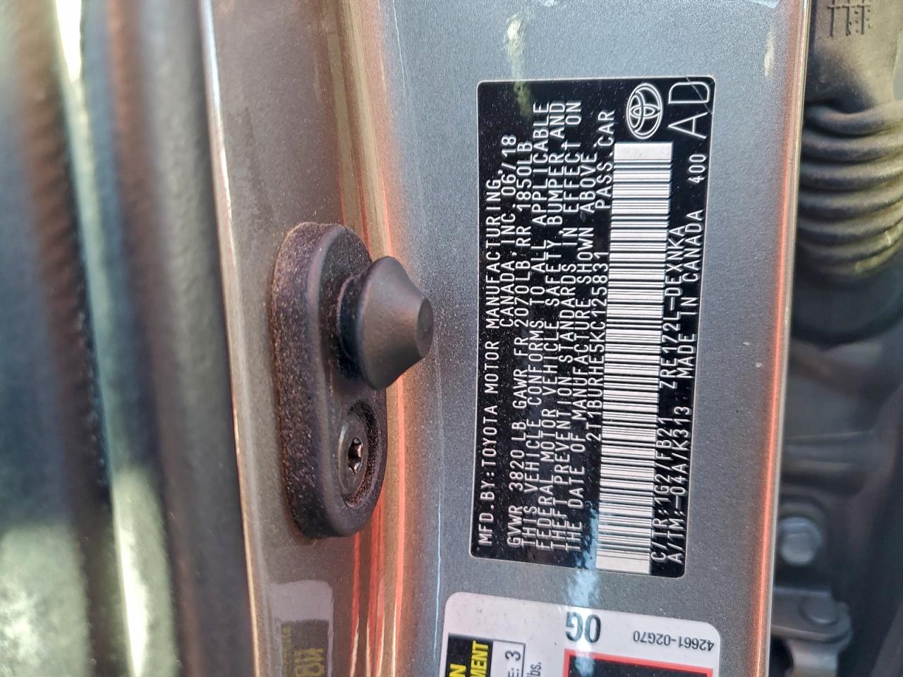 Toyota Corolla L Image 12