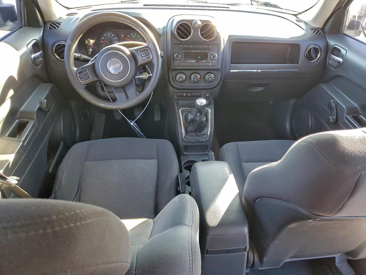 Jeep Patriot Sport Image 7