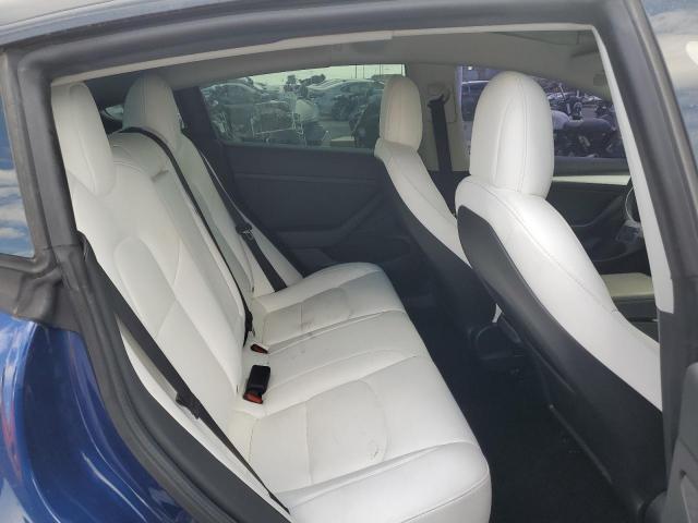 Tesla Model 3 Image 3