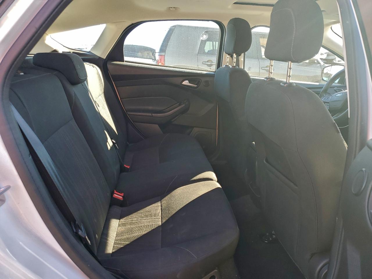 Ford Focus Sel Image 8