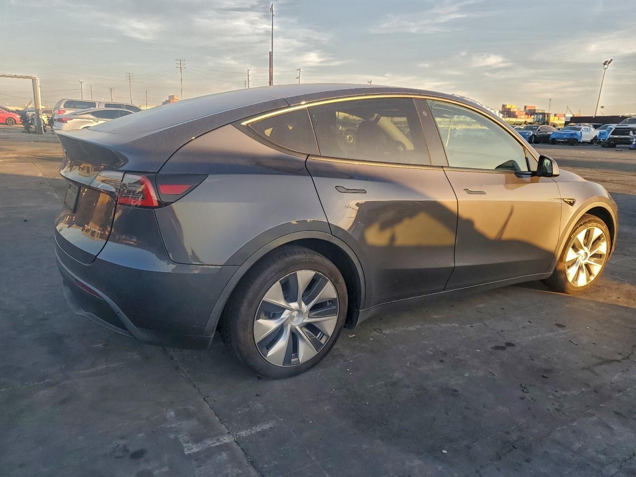 Tesla Model Y Image 7