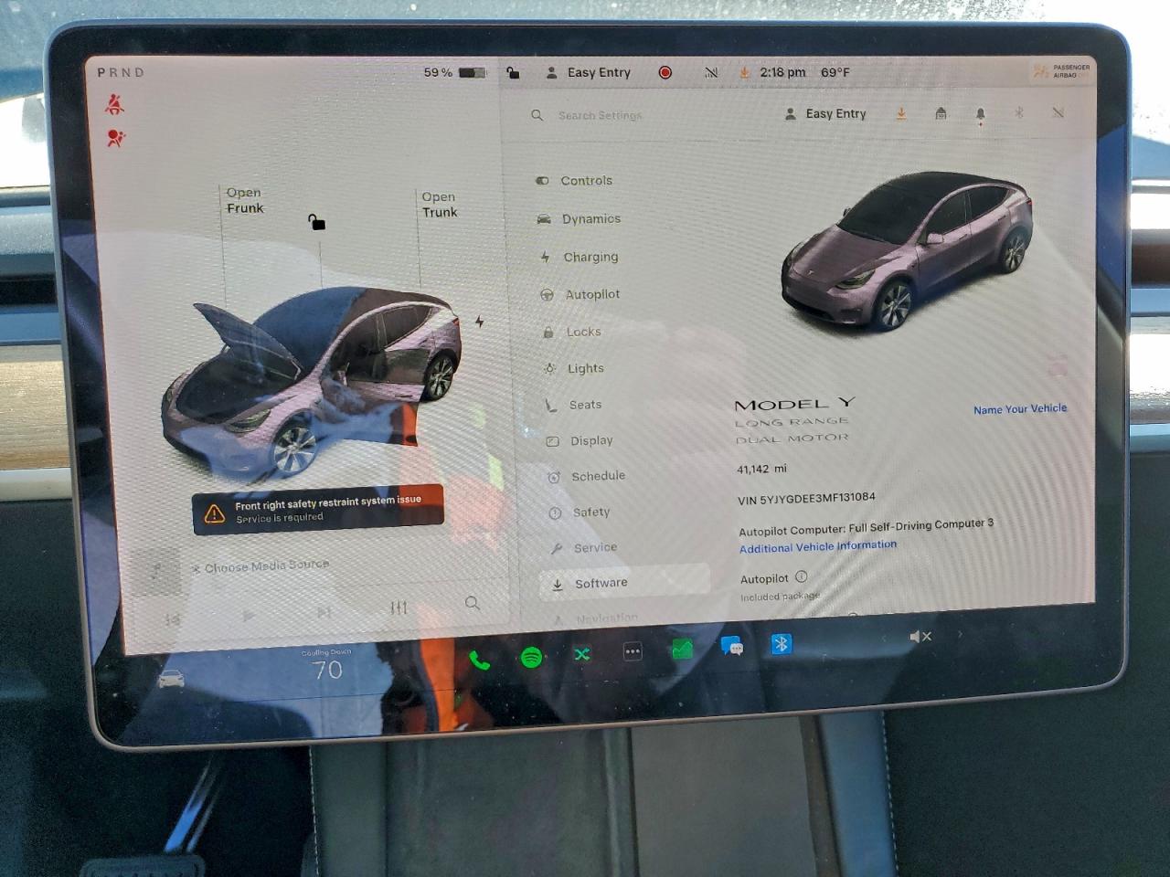 Tesla Model Y Image 11