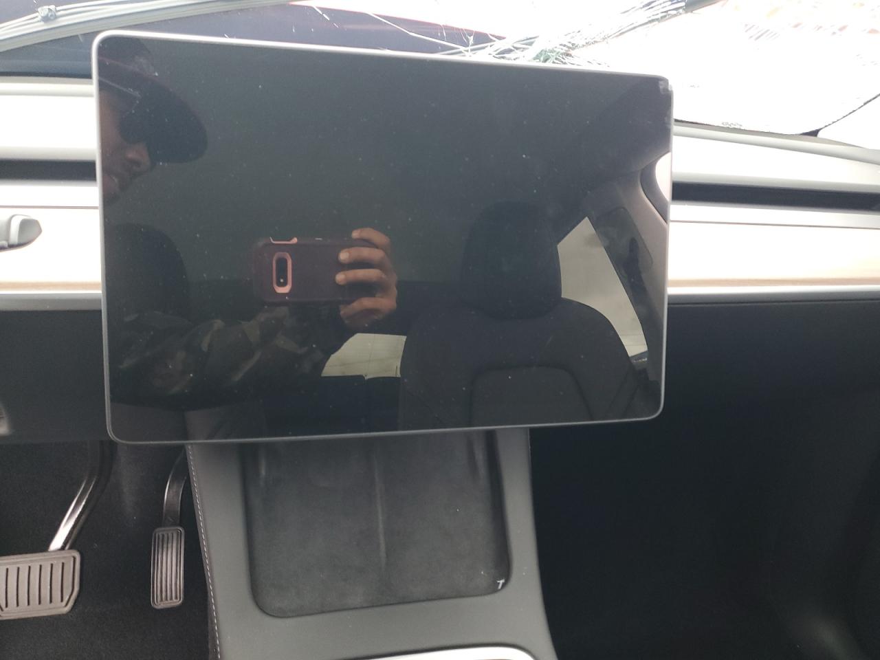 Tesla Model Y Image 10