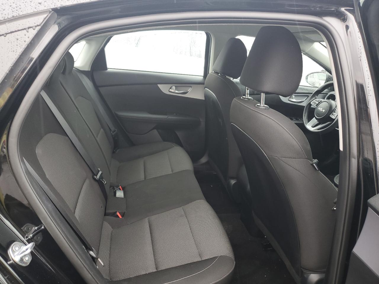 Kia Forte Lx Image 9