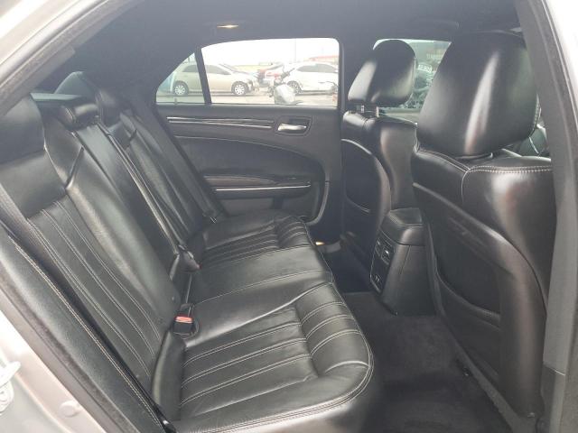 Chrysler 300 S Image 10